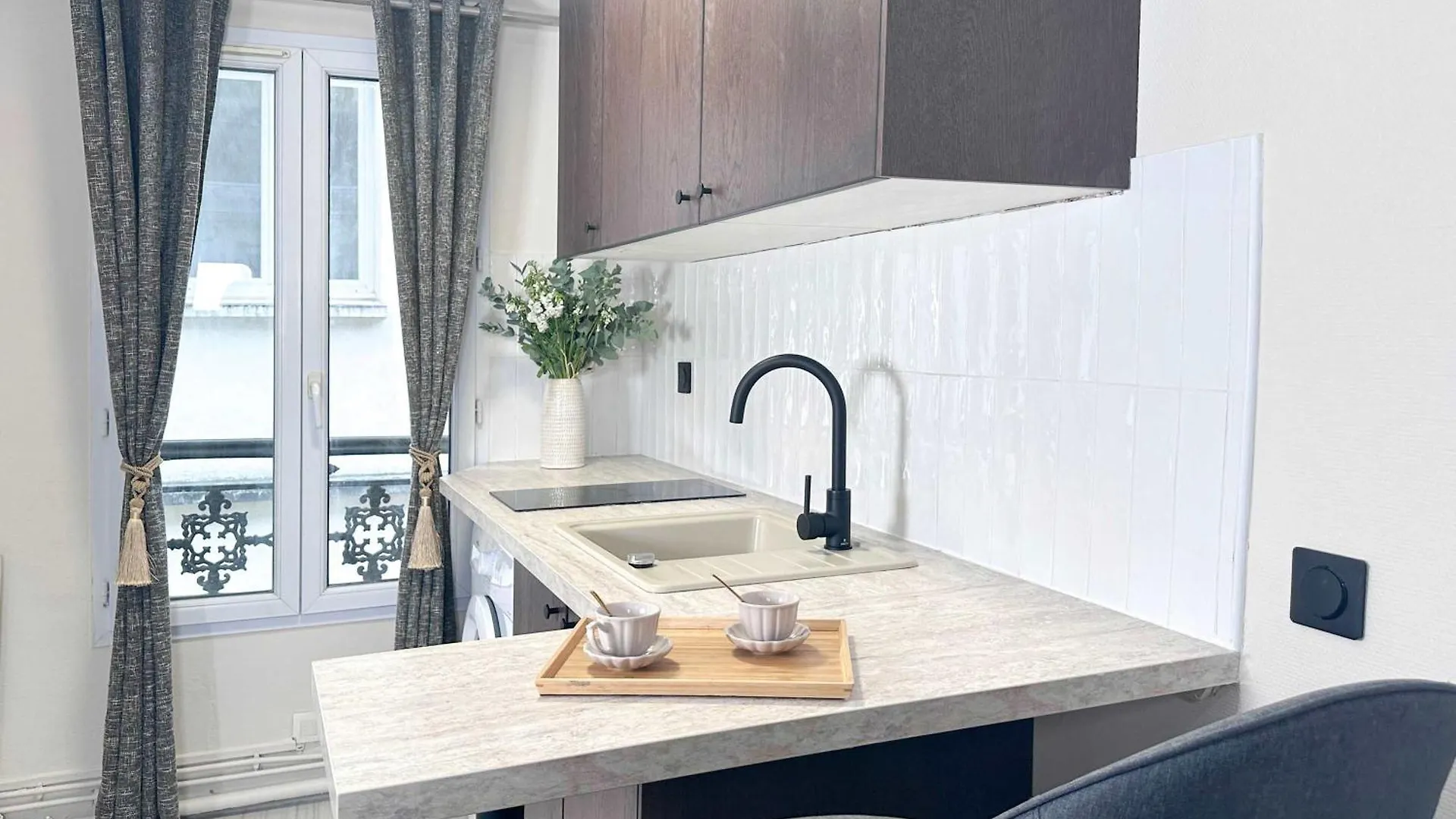 Unique Studio Near Porte De Versailles Apartment